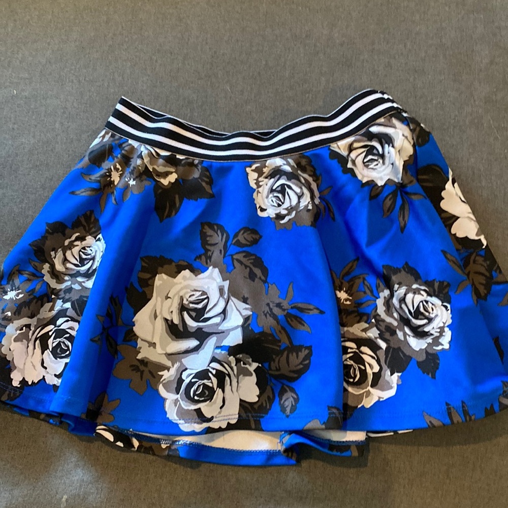 Justice Size 8 Flower Skirt